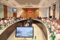 Андрей Бочаров провел совещание с главами муниципальных образований Волгоградской области