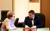 Андрей Бочаров провел рабочую встречу с председателем Союза женщин Волгоградской области