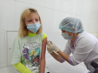Более пяти тысяч волгоградских подростков получили защиту от новой коронавирусной инфекции
