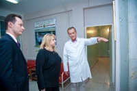 Уполномоченный по правам человека в РФ Элла Памфилова посетила госпиталь ветеранов войн