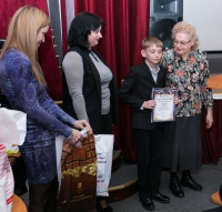 В Волгоградской области детям-диабетикам вручили инсулиновые помпы