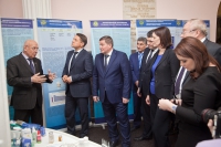 Андрей Бочаров: «Наша задача — создать в регионе фармкластер, который будет основываться на российских разработках»