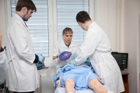 Волгоградские медики совершенствуют мастерство в симуляционных центрах