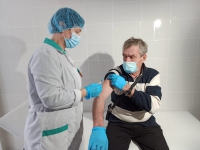 В центрах вакцинации региона продолжается иммунизация населения вакциной «Спутник V»
