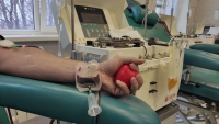 Более 586 литров антиковидной плазмы перелили пациентам инфекционных госпиталей
